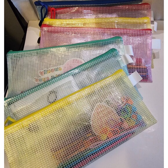 Crochet Hook Set Mesh 13 hooks, Yarn Needles, Stitch Markers, Misc NEW Various - Picture 1 of 5